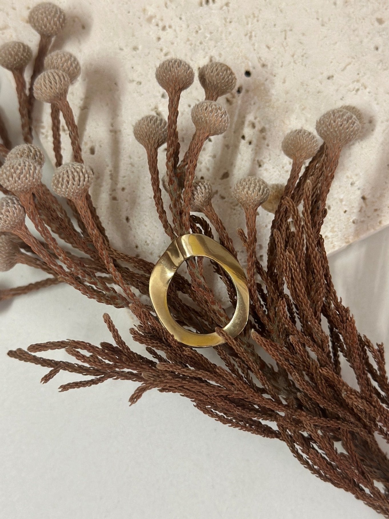 Yellow Gold Waves Ring Band